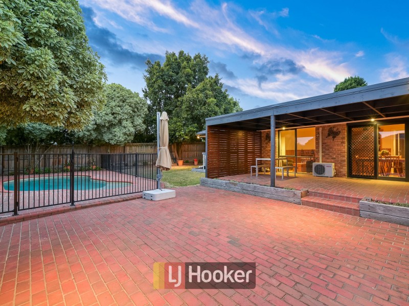 7 Kathleen Court, Hampton Park VIC 3976