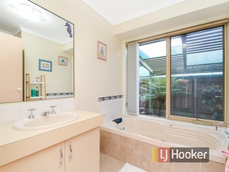 7 Poorinda rise, Narre Warren South VIC 3805