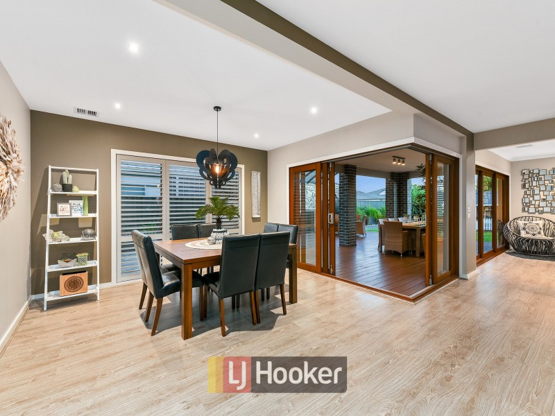 9 Ciliata Street, Cranbourne North VIC 3977