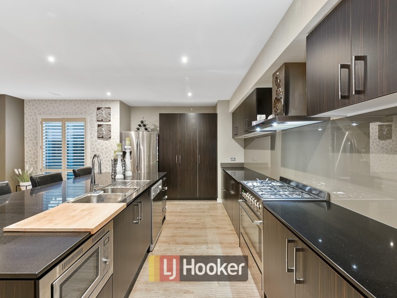 9 Ciliata Street, Cranbourne North VIC 3977