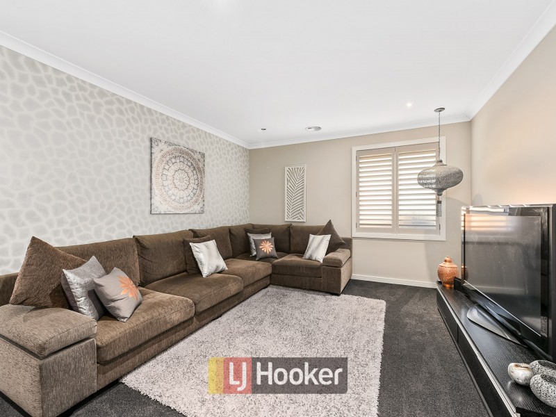 9 Ciliata Street, Cranbourne North VIC 3977