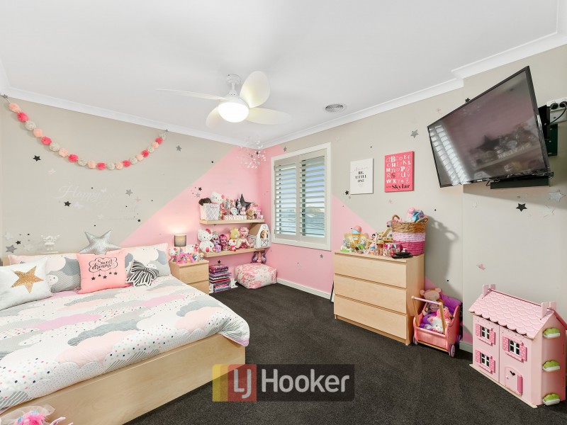 9 Ciliata Street, Cranbourne North VIC 3977