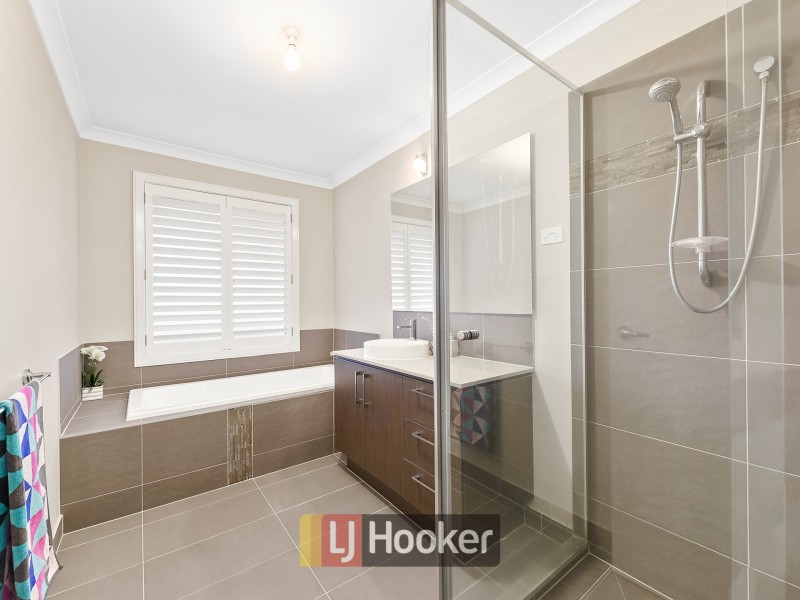 9 Ciliata Street, Cranbourne North VIC 3977