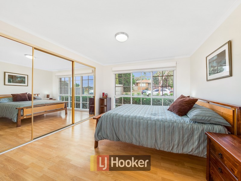 17 Willow Drive, Hampton Park VIC 3976