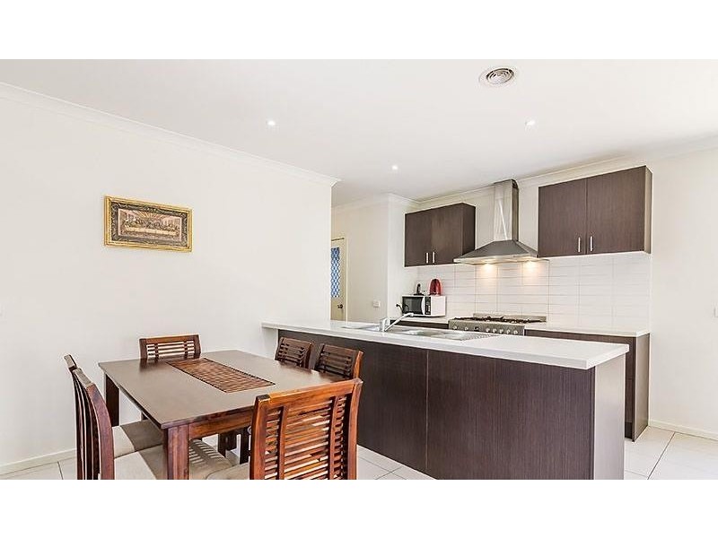 14 San Fratello Street, Clyde North VIC 3978