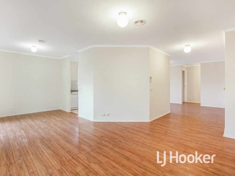 2 Craft Walk, Narre Warren South VIC 3805