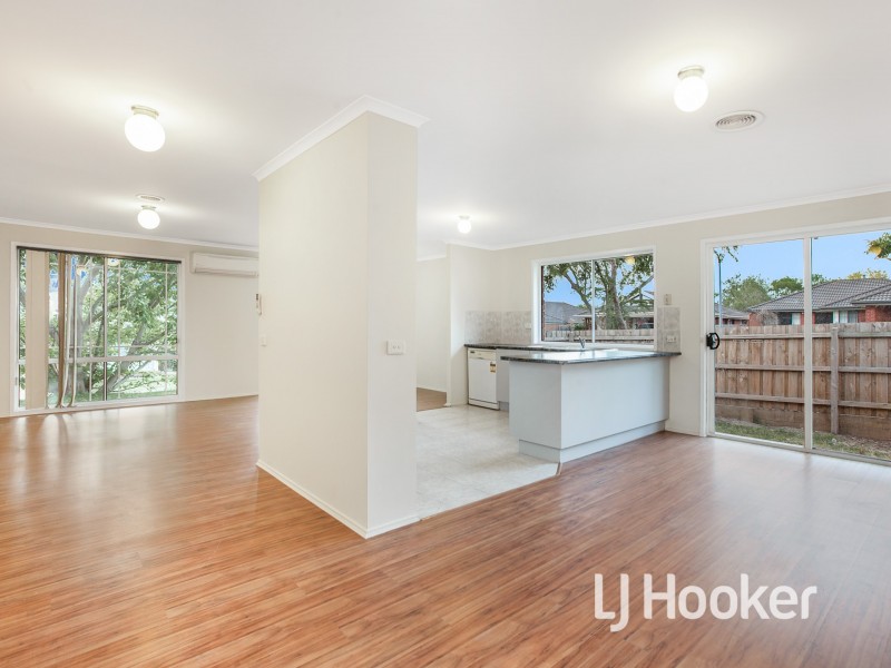 2 Craft Walk, Narre Warren South VIC 3805