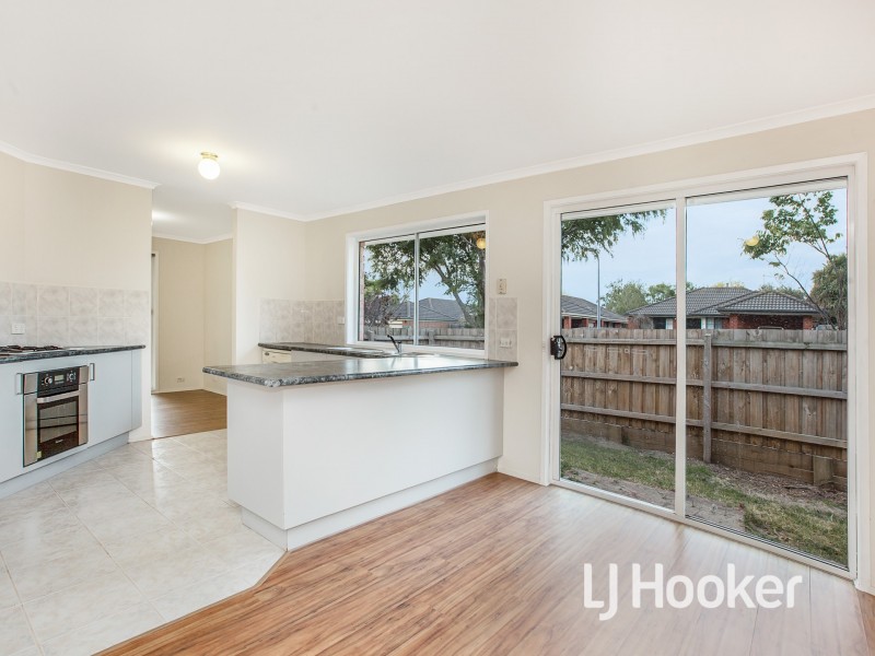 2 Craft Walk, Narre Warren South VIC 3805