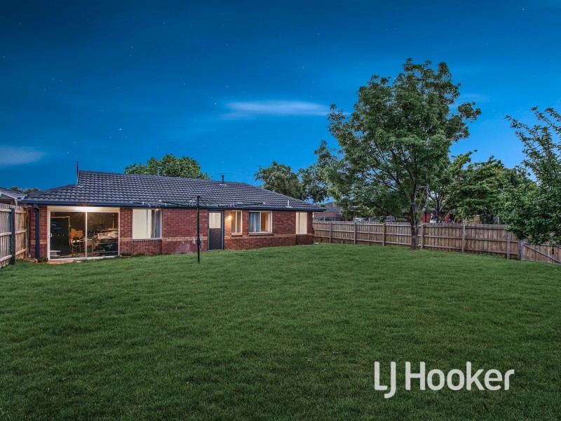 2 Craft Walk, Narre Warren South VIC 3805