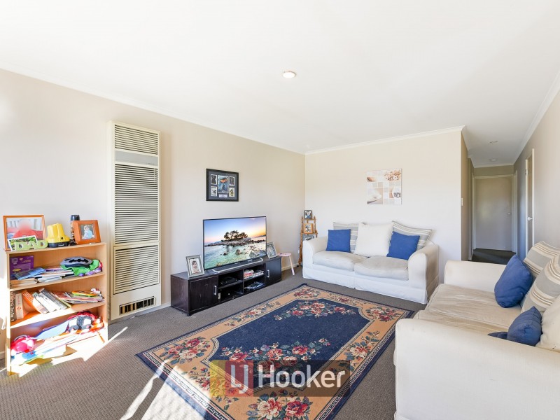39 Raisell Road, Cranbourne West VIC 3977