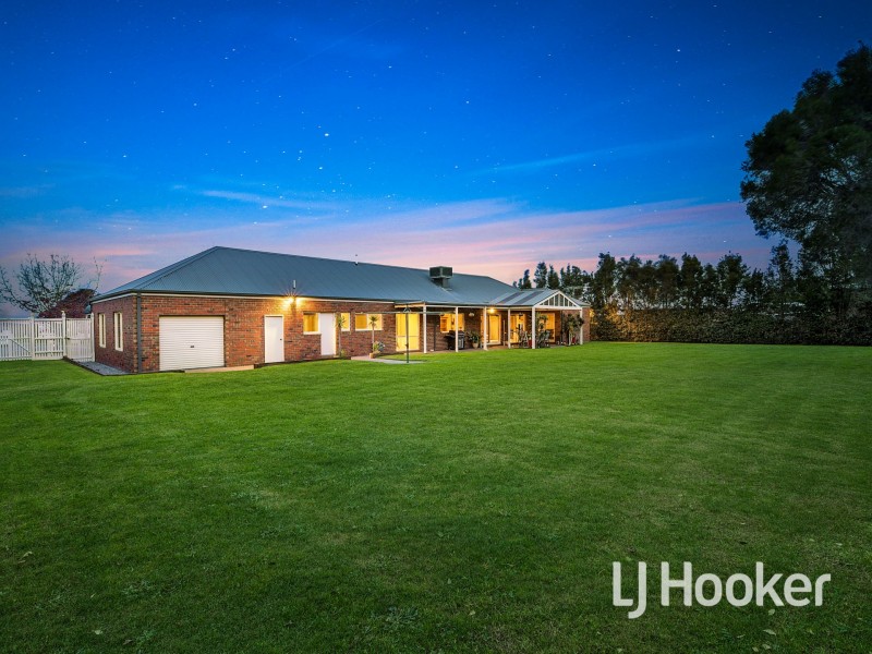 12-14 The Boulevard, Narre Warren South VIC 3805