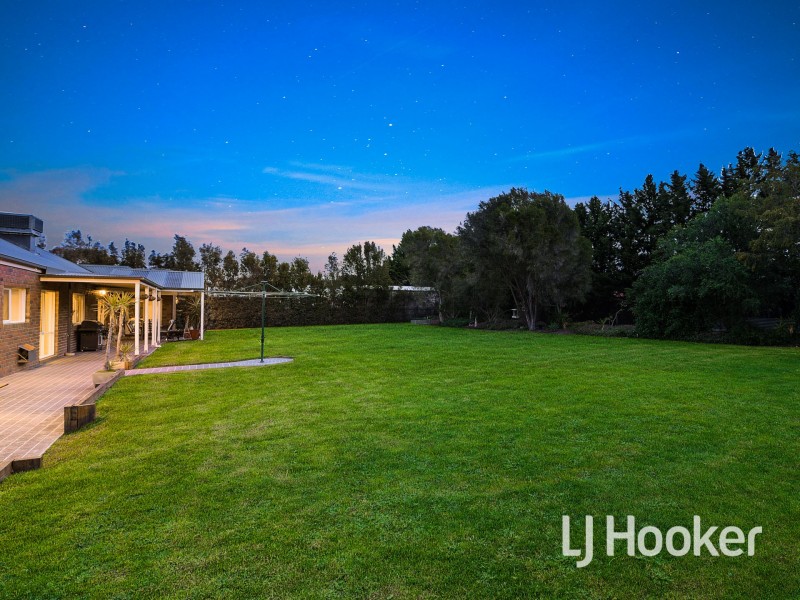 12-14 The Boulevard, Narre Warren South VIC 3805