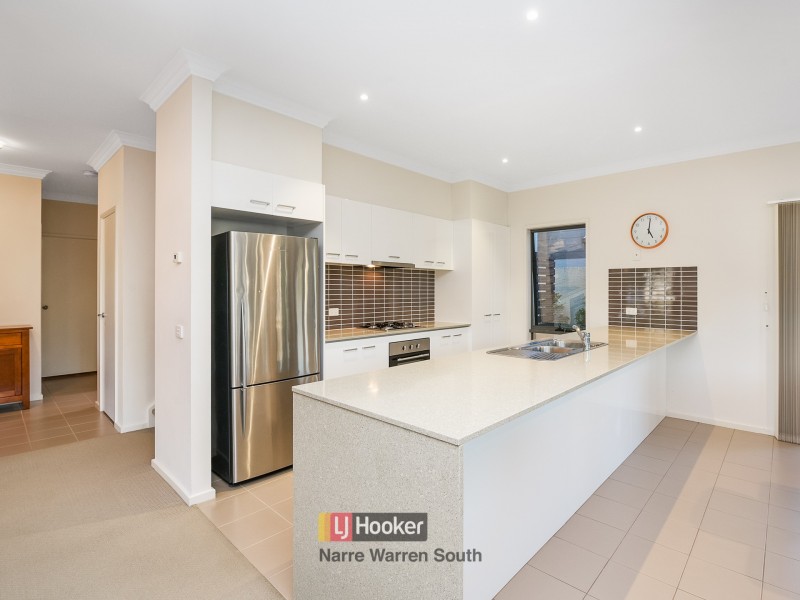 70 Meridian Circuit, Berwick VIC 3806