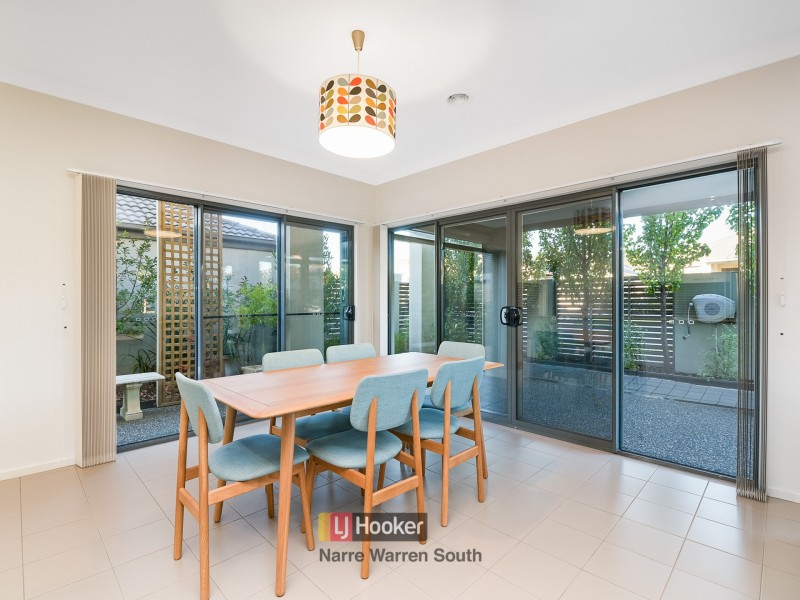 70 Meridian Circuit, Berwick VIC 3806