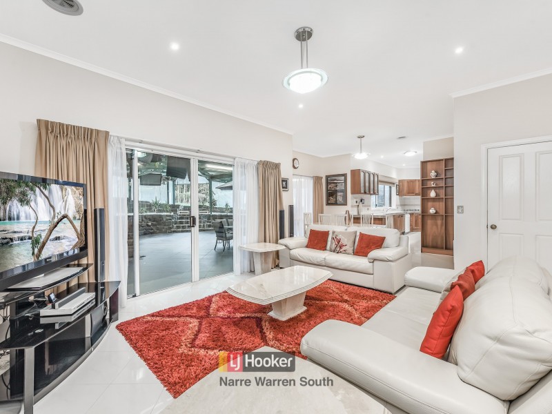 56-57 Caithwill Court, Narre Warren North VIC 3804