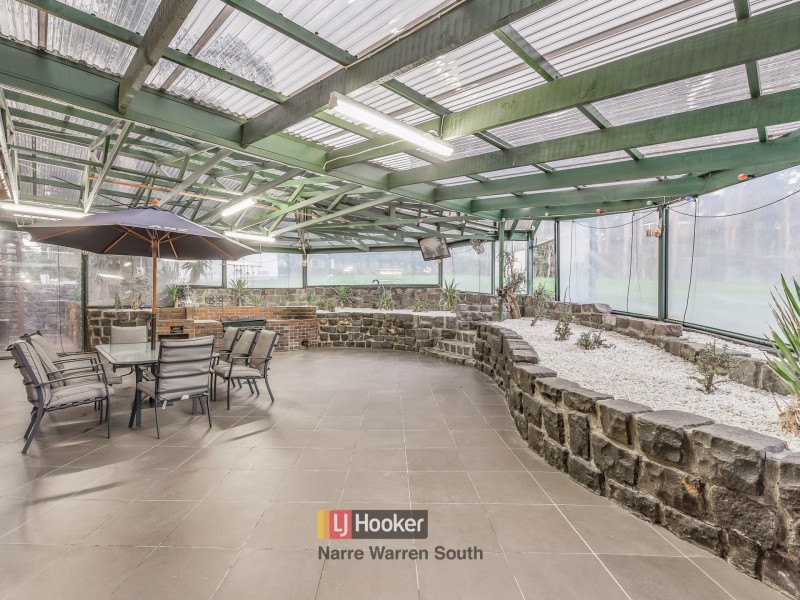 56-57 Caithwill Court, Narre Warren North VIC 3804