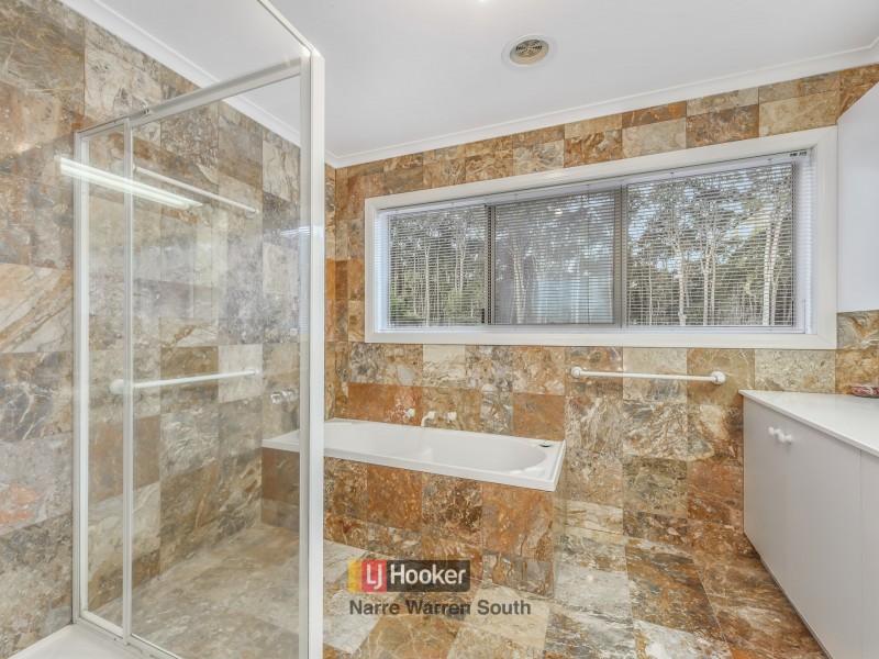 56-57 Caithwill Court, Narre Warren North VIC 3804