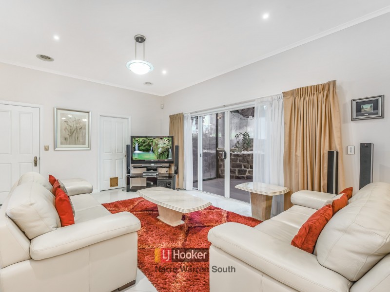 56-57 Caithwill Court, Narre Warren North VIC 3804