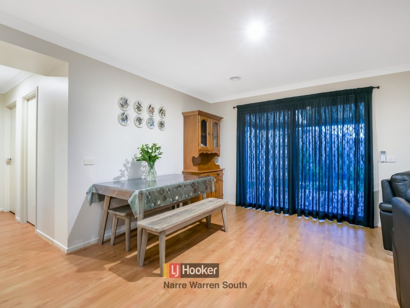 44 Mary Street, Officer VIC 3809