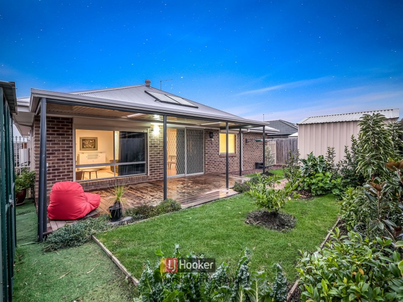 44 Mary Street, Officer VIC 3809