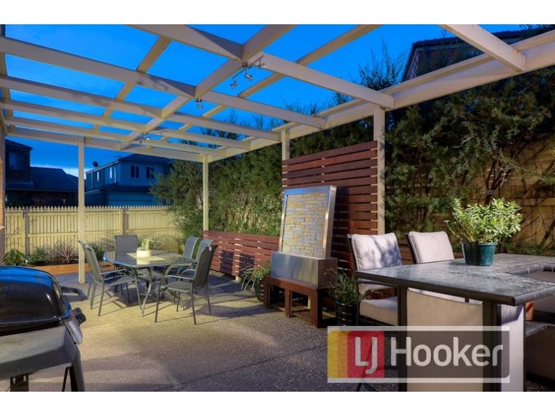 25 Amhurst Drive, Narre Warren South VIC 3805