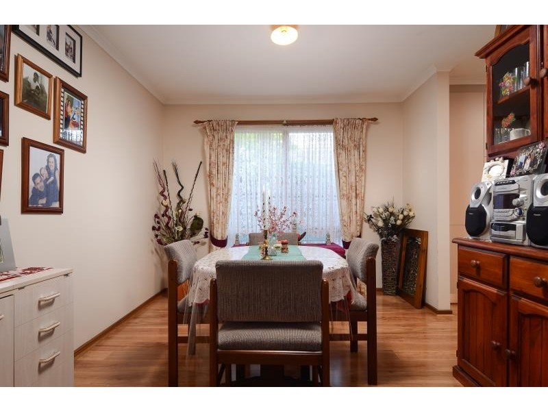 12 Versailles Place, Narre Warren VIC 3805
