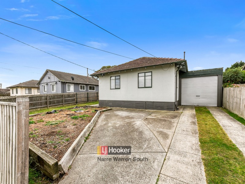 4 Ti-Tree Drive, Doveton VIC 3177