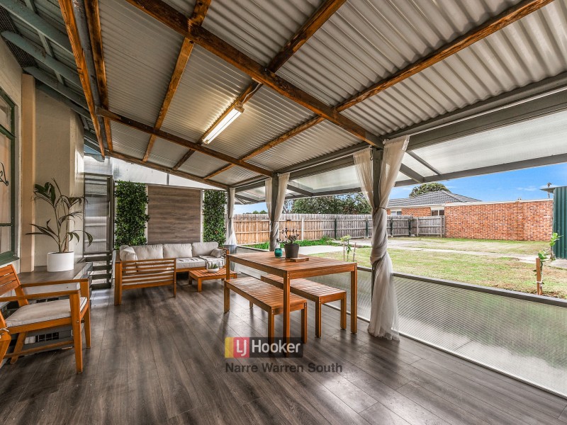 4 Ti-Tree Drive, Doveton VIC 3177