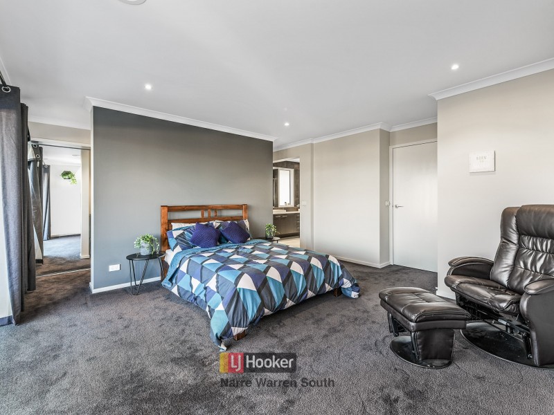 14 Herring Avenue, Cranbourne North VIC 3977