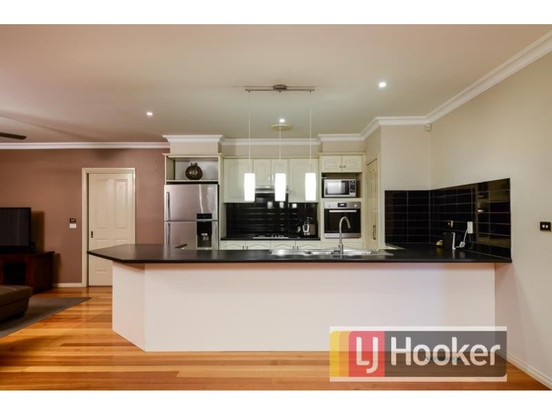 3 Grandview Terrace, Narre Warren South VIC 3805