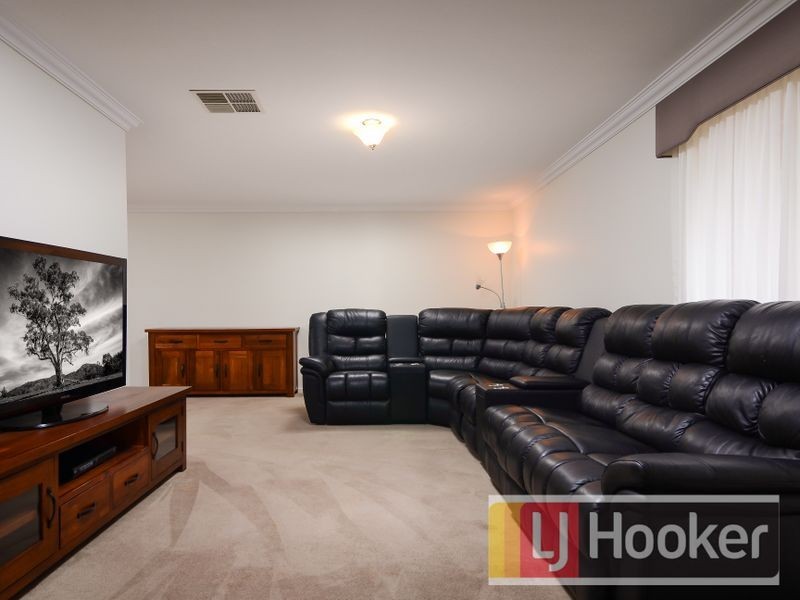 43 Domino Way, Hampton Park VIC 3976