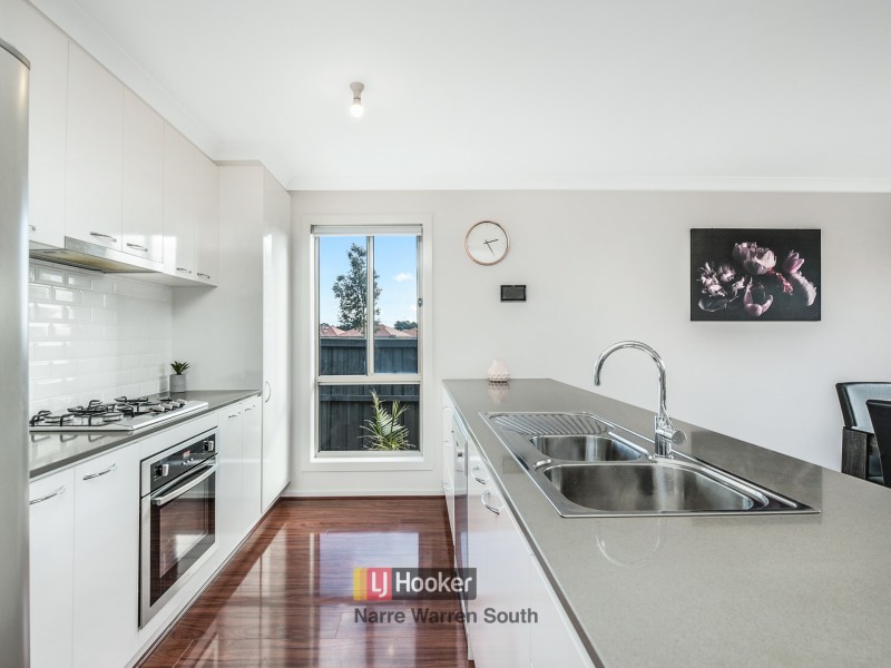 58 Pyrenees Road, Clyde VIC 3978