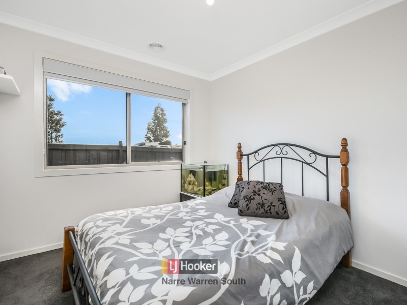 58 Pyrenees Road, Clyde VIC 3978