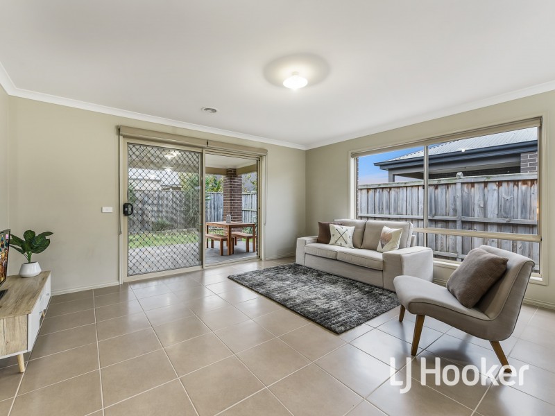 57 Goulburn Street, Cranbourne East VIC 3977