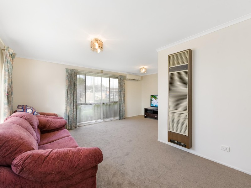 1 Margaret Court, Hampton Park VIC 3976