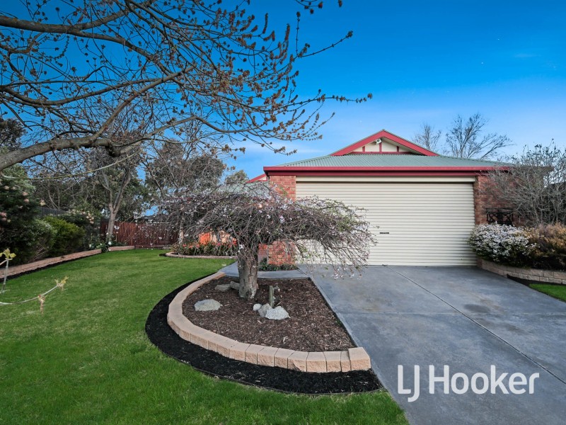 7 Blue Jay Court, Narre Warren South VIC 3805