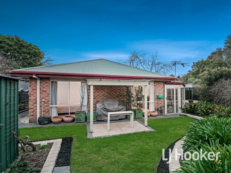 7 Blue Jay Court, Narre Warren South VIC 3805