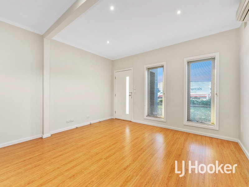 21 Paperbark Street, Doveton VIC 3177