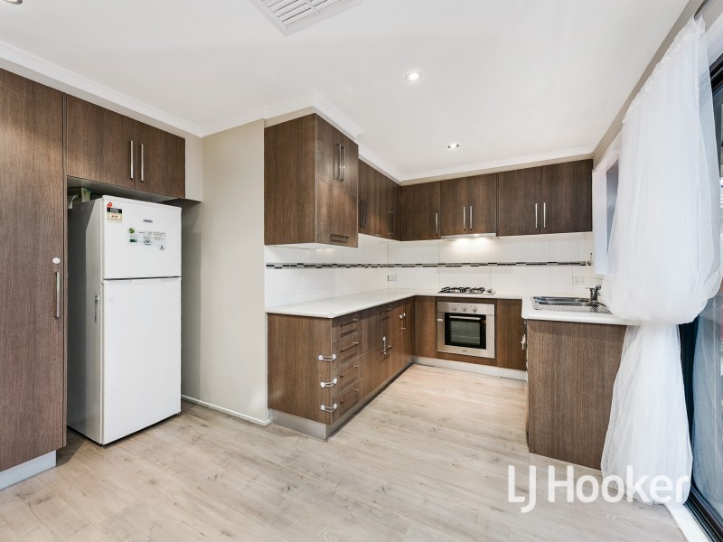 5 Meredith Crescent, Hampton Park VIC 3976
