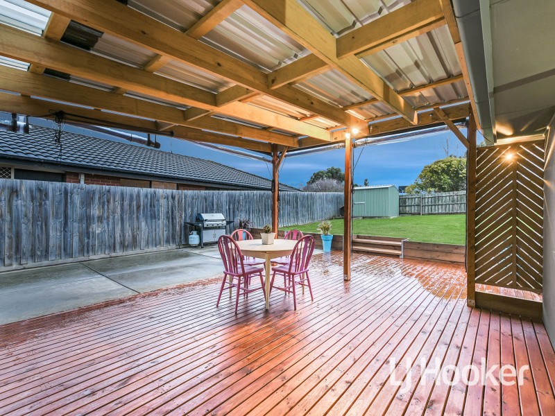 5 Meredith Crescent, Hampton Park VIC 3976