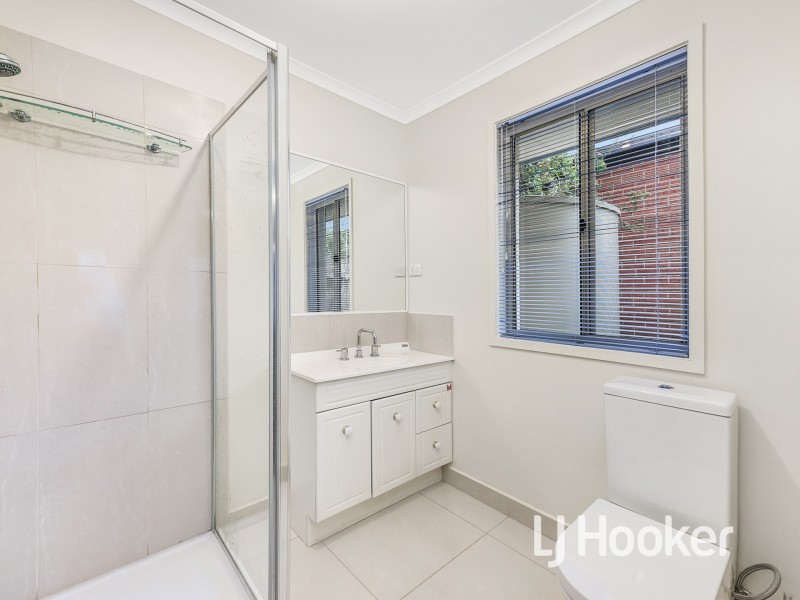 10 Marella Place, Narre Warren South VIC 3805