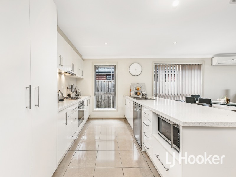 60 Viridian Avenue, Officer VIC 3809