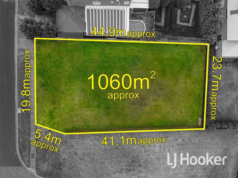 13 Constitution Rise, Berwick VIC 3806