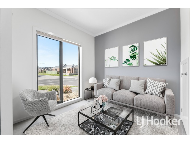 10 Park Orchard Drive, Pakenham VIC 3810