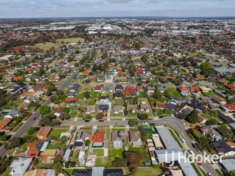 6 Ti-Tree Drive, Doveton VIC 3177