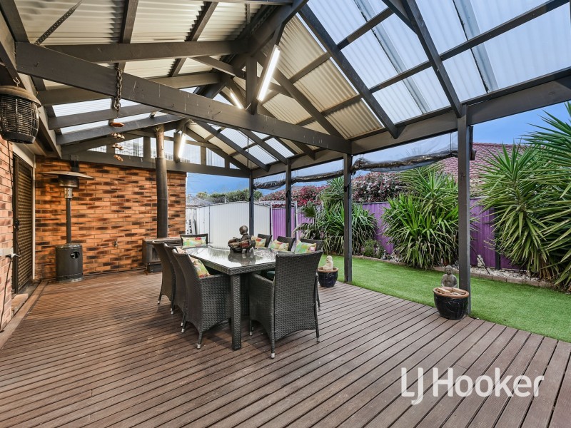85 Robinswood Parade, Narre Warren South VIC 3805