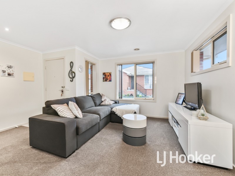 19/10 Hall Road, Carrum Downs VIC 3201