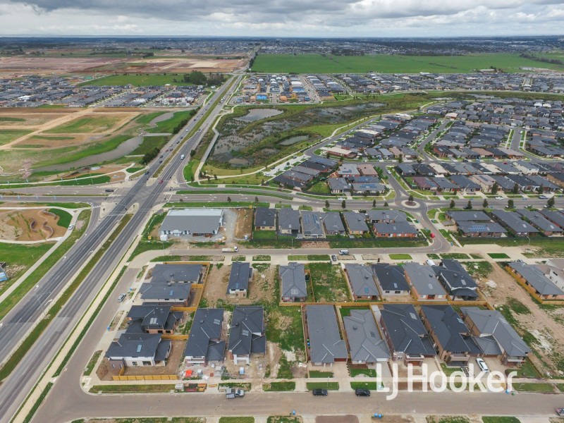 7 Bellotto Street, Cranbourne North VIC 3977