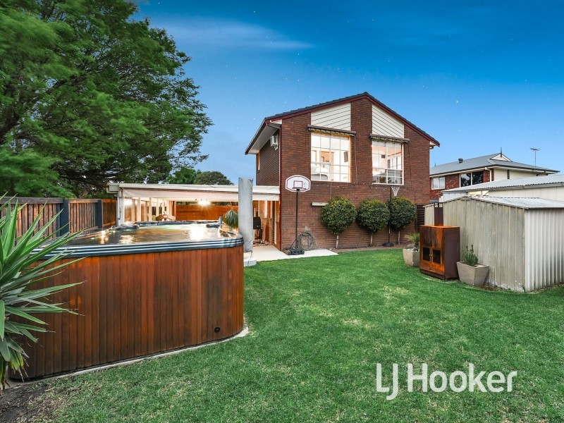 21 Bosco Close, Narre Warren VIC 3805
