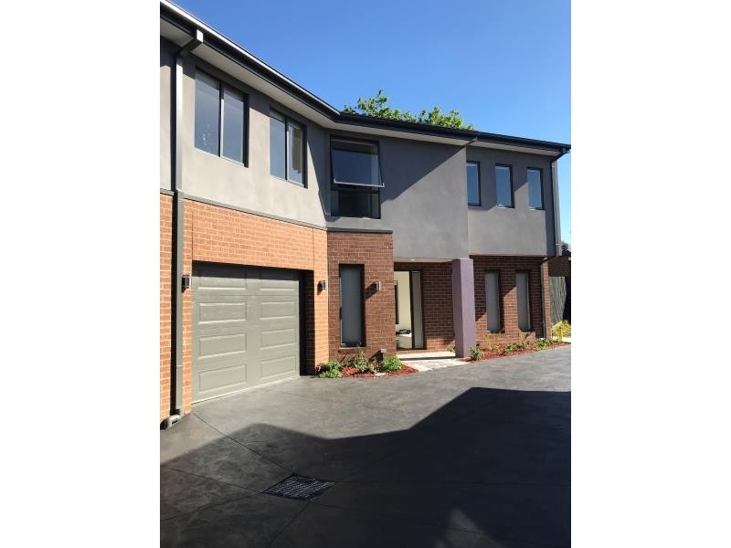 3/5 Dortad Court, Hampton Park VIC 3976